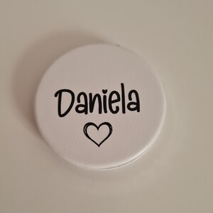 Personalisierter Taschenspiegel, Geburtstagsgeschenk, Brautjungferngeschenk, personalisiertes Geschenk für Freund, Brautjungfernbox, runder weißer Taschenspiegel