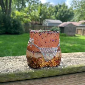 Vaso/fioriera per costume da bagno in resina