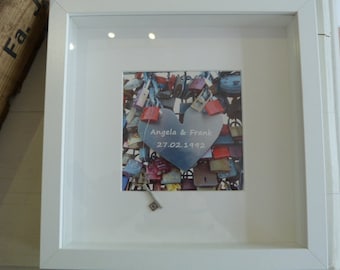 Monetary gift for the wedding, frame with castle heart