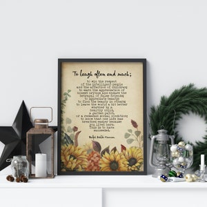 Puede incluir: Una cita imprimible de Ralph Waldo Emerson sobre la risa, el respeto y dejar el mundo un lugar mejor. La cita est&aacute; impresa en un fondo de estilo vintage con girasoles y vegetaci&oacute;n.
