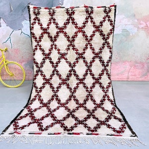 Authentic Moroccan Berber Rug - Handmade Wool Carpet - Vintage Diamond Pattern - Red & Cream Tribal Area Rug