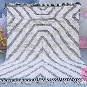 Moroccan Rug 8.1 Ft x 9.7 FT, Vintage Beni Ourain Rug, Moroccan Area Rugs 8x9
