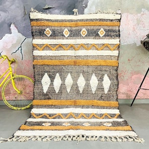 Beni ourain rug 5x7, Authentic Moroccan rug,  Berber carpet, Genuine Wool rug, Handmade rug, Beni ourain style, Area rug, Tapis berbere,