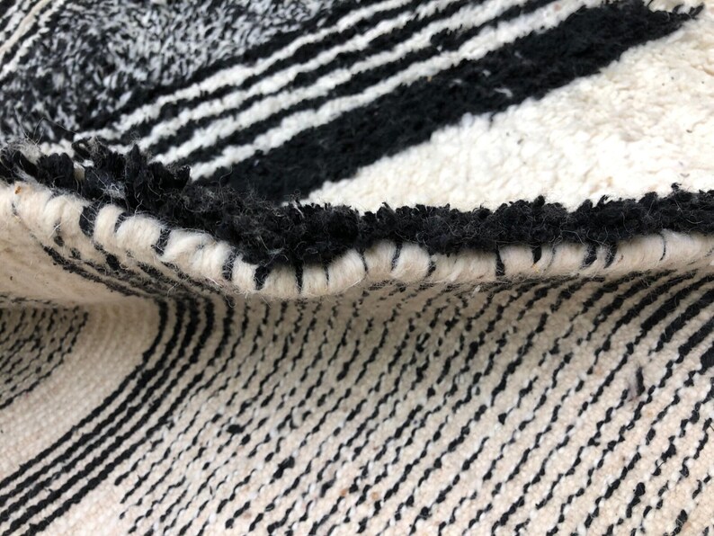 white rug, custom made rugs, living room rugs,
rug for home decor, moroccan rug 10x8, Wool rug, custom order, moroccan rug, Handmade Gift, rug, halloween, fall hosting decor,
