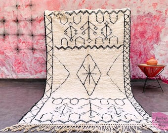 Custom Black and White Berber Rug: Hand-Knotted Moroccan Wool