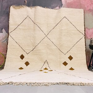Moroccan rug, Beni ourain rug,	 Berber carpet, Handmade rug, Wool rug, Morocco rug, Oriental rug,	 Custom rug,	Beni ouarain, Tribal rug, Moroccan,	
Azilal rug, large Moroccan rug,