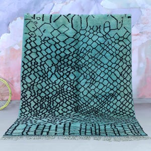 Handmade Moroccan Beni Ourain Rug – nBeni Ourain Rug – Soft Wool with Geometric Blue Design - Moroccan rug - Berber Rug