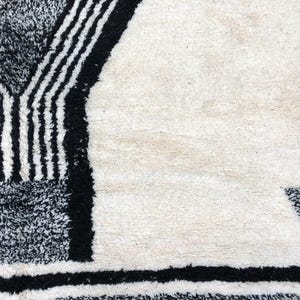white rug, custom made rugs, living room rugs,
rug for home decor, moroccan rug 10x8, Wool rug, custom order, moroccan rug, Handmade Gift, rug, halloween, fall hosting decor,