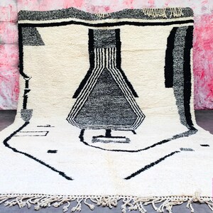 white rug, custom made rugs, living room rugs,
rug for home decor, moroccan rug 10x8, Wool rug, custom order, moroccan rug, Handmade Gift, rug, halloween, fall hosting decor,