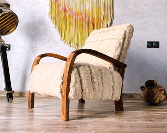 Moroccan Rocking Chair from the Mid-Century - Handcrafted Wooden Accent Armchair for Interior Design.