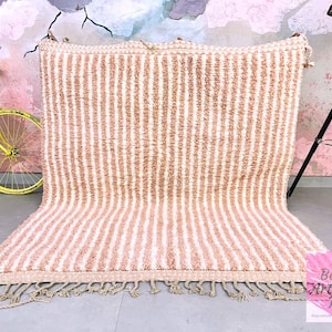 Pink Moroccan Custom rug - Moroccan Woolen carpet - New Azilal rug - Beni Ourain style - New Beni Ourain rug - Pink Berber rug