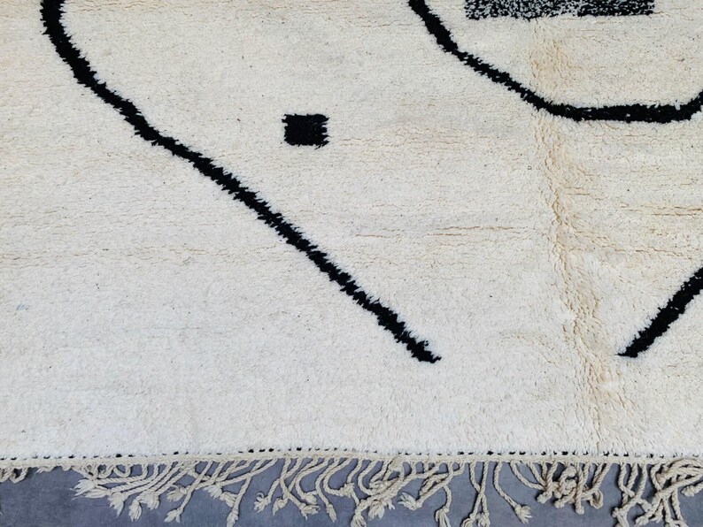 white rug, custom made rugs, living room rugs,
rug for home decor, moroccan rug 10x8, Wool rug, custom order, moroccan rug, Handmade Gift, rug, halloween, fall hosting decor,