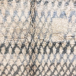 Moroccan rug,	
Beni ourain rug,	
Berber carpet,	
Handmade rug,	
Wool rug,	
Morocco rug	,
Oriental rug,	
Custom rug,	
Beni ouarain,	
Tribal rug,	
Moroccan,	
Azilal rug,	
large Moroccan rug,