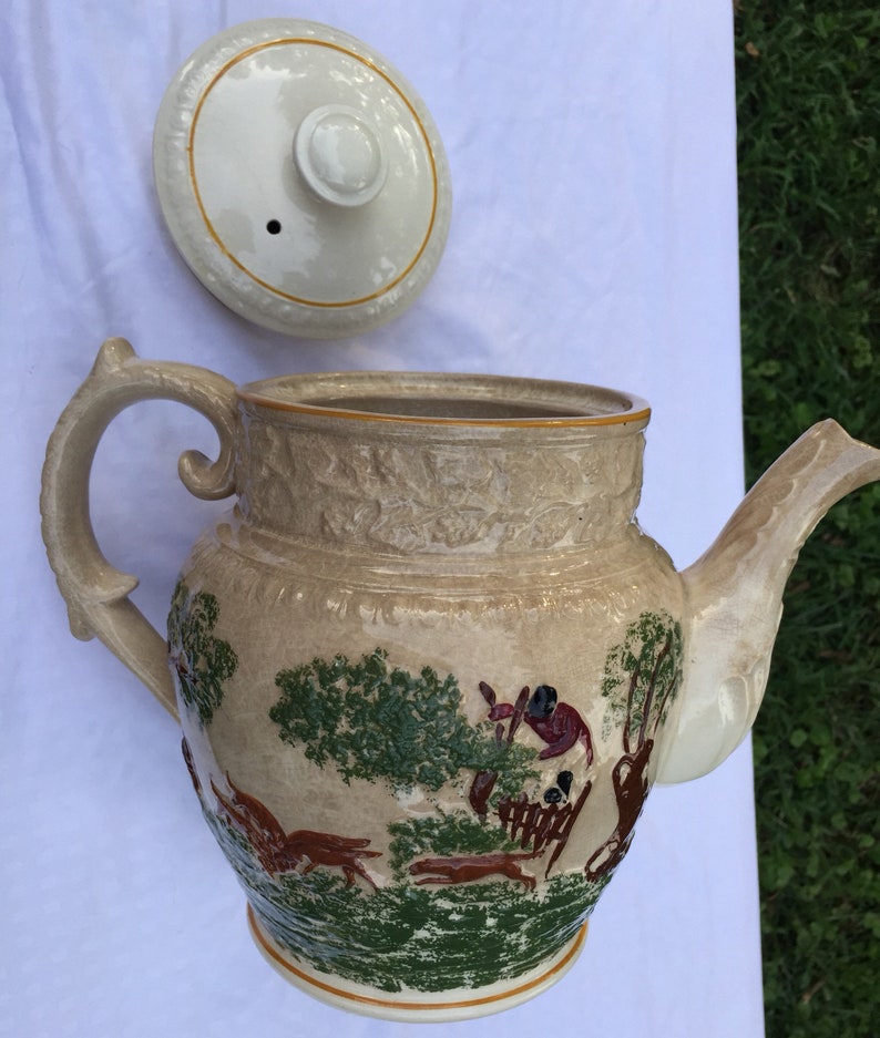 English pottery. hunt tea pot Antique T.G Green /& co Church Gresley Old Canterbury