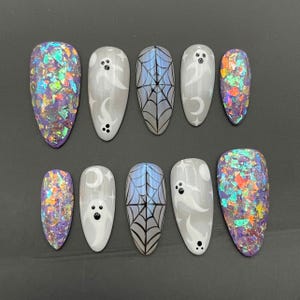 Spooky White Ghost Glitter Press On Nails - Halloween Handmade Reusable Fingernails - Diamond Spider Webs Fake Nails - Glue on Nails S59