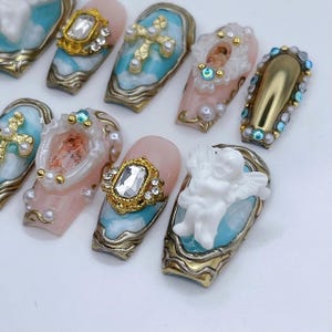 Handgjorda pressnaglar, 3D barockängel och guldkors med renässanskonst, lyxig anpassad form och längd, present till henne bild 6