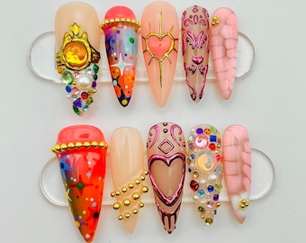 Luxury Diamond Gold Charms Press on Nails - Beauty Freestyle Custom Fingernails - Handmade Reusable Gel Fake Nails - Glue on Nails G13