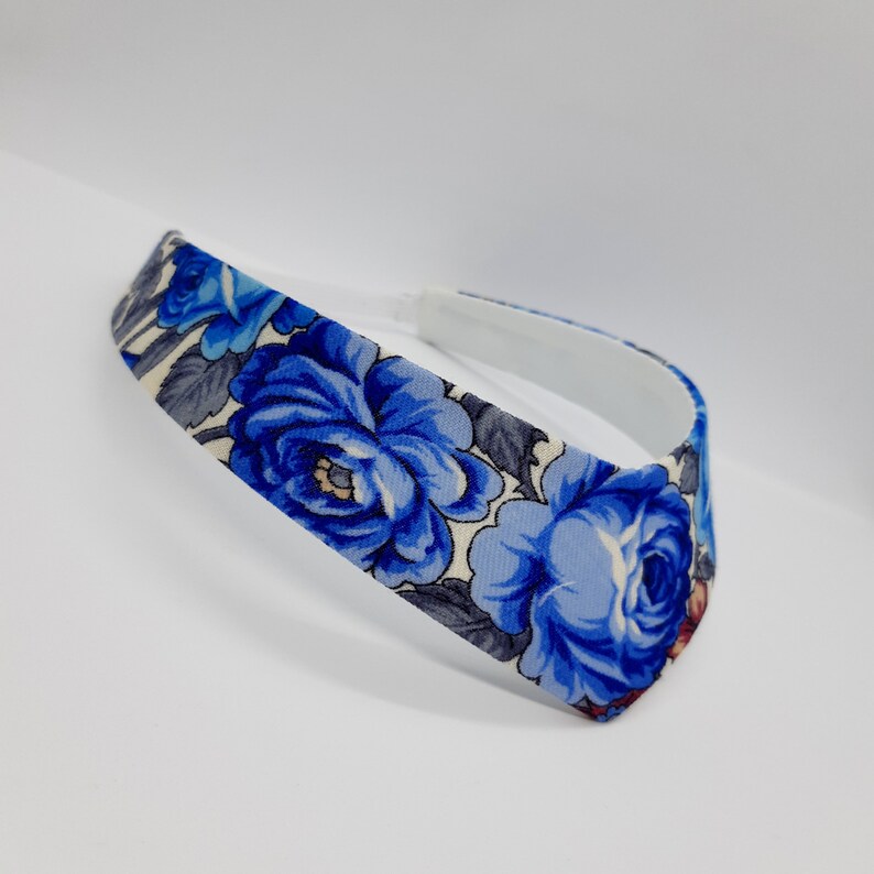 Kokoshnik Pavlovoposadsky scarf