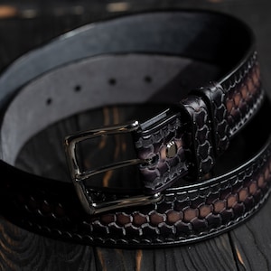 Black Leather Belt: Custom Western Style