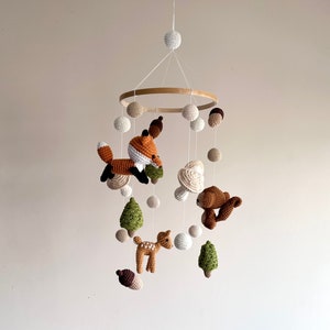 Woodland animals baby mobile, handmade forest animals nursery, jungle animals baby mobile, shower gift