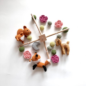 Woodland animals rose  baby mobile, crochet forest animals baby nursery, roses nursery , shower gift, squirrel baby mobile, fox nurser