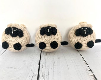 Crochet sheep tape measure, 100% pure handmade, little cute gift for special someone
