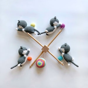 Custom Kitten baby mobile, custom cat, kitten mobile nursery, Baby Mobile Meow Meow, custom Cat baby mobile,Crochet cat, Baby Crib Mobile