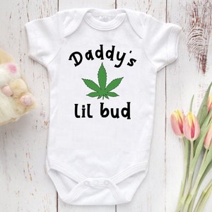 Mono de la marca Gerber de Daddy's Lil Bud, mono para bebé niña, regalo para baby shower, ropa para bebé recién nacido, ropa para bebé con marihuana