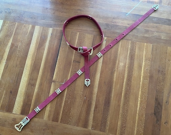 Medieval garters - pair - burgundy with floral piercework