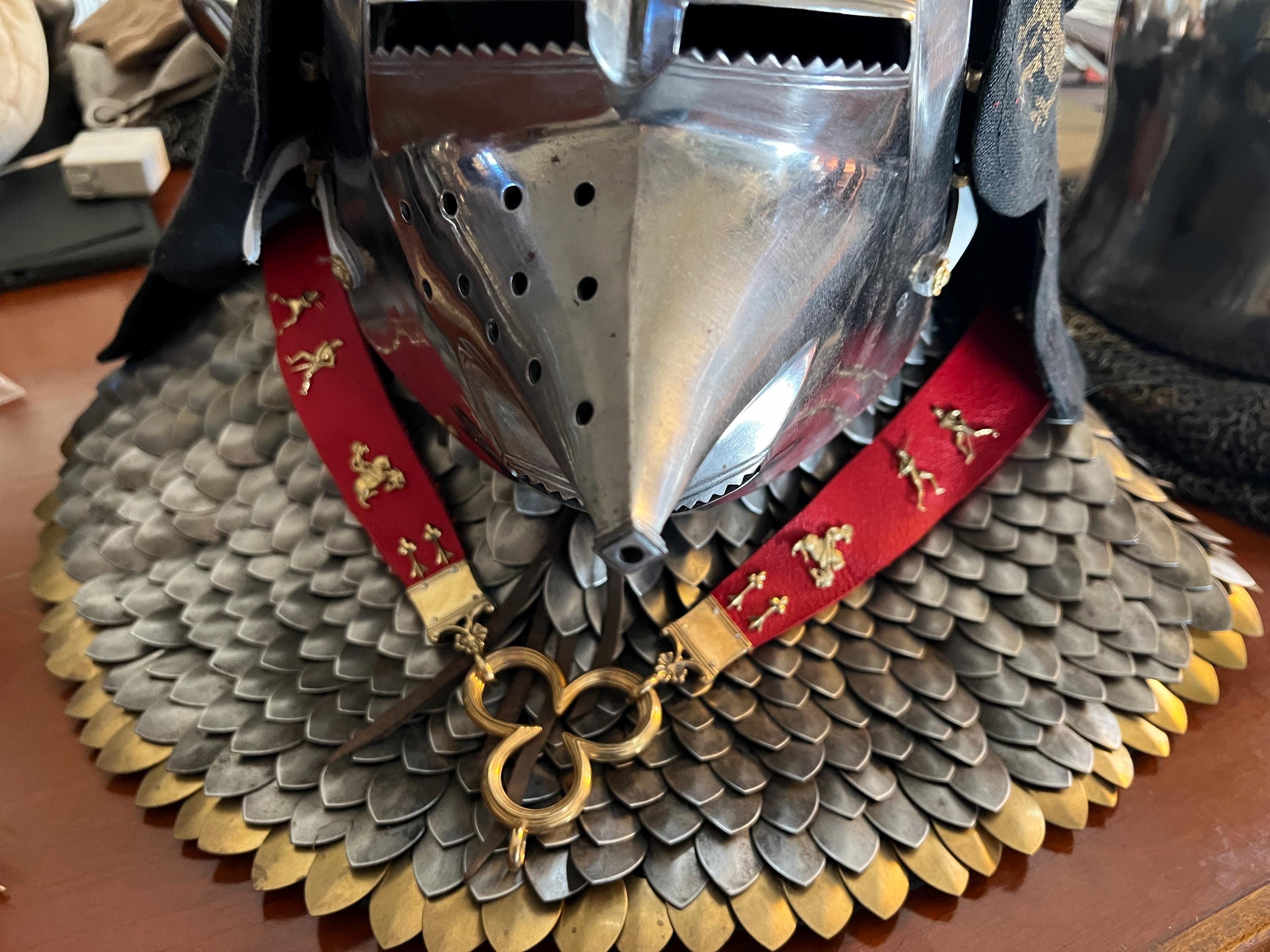 Medieval leather-backed livery collar - Fiore dei Liberi theme - Hema - SCA - EMP - LARP - Renaissance Faire - Wedding - masonic