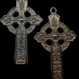 Celtic Medieval Cross - knotwork, religious, SCA, WMA, reenactment