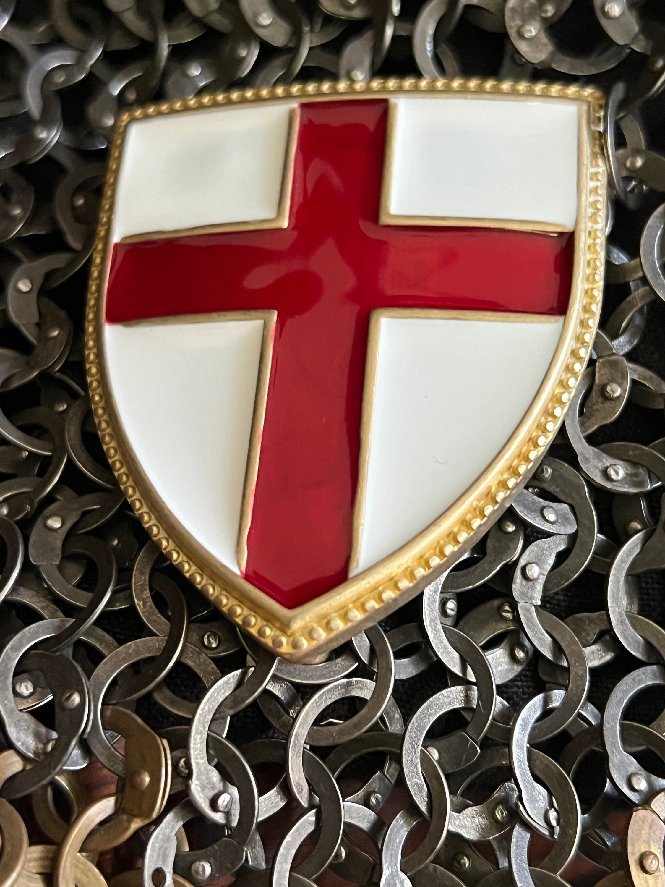Saint George Cross - Escutcheon (shield) - Leather Studs