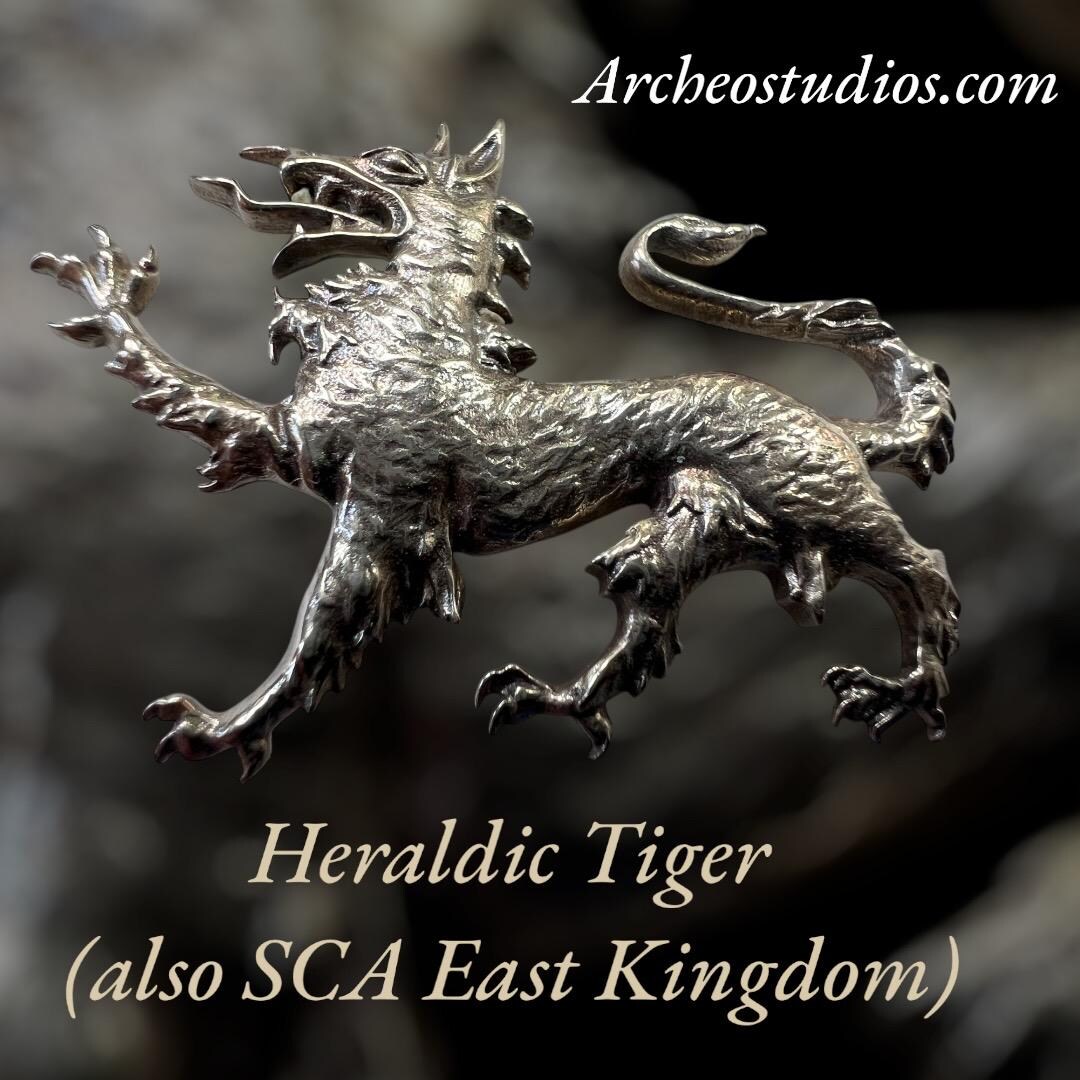 Vintage Sheffield Tigers Autoroute Or Tigre Crest Émail Broche Badge