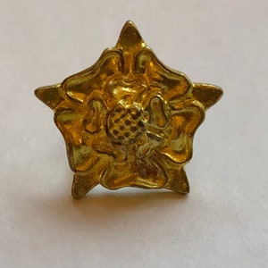 Tudor Rose / Heraldic Rose Belt Stud - SCA / LARP / Reenactment / Decoration