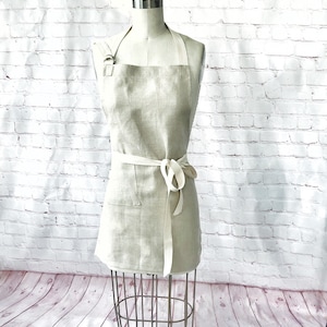 French linen apron Ladies short 100 % Linen apron/ Ready to ship / Mother's Day gift / France linen. Custom apron / natural apron /15 colors