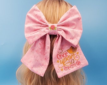 Disney Bound ~ Sleeping Beauty ~ Princess Aurora Inspired ~ Vintage Style Bow
