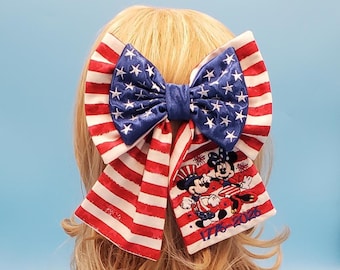 Disney Bound ~ Fourth of July ~ Patriotic Mickey and Minnie ~ 250 years America ~ Vintage Style Bow