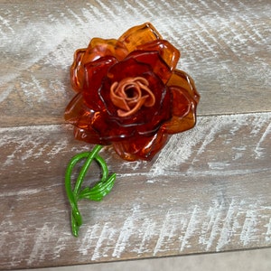 Vintage Plastic Lucite Flower Brooch