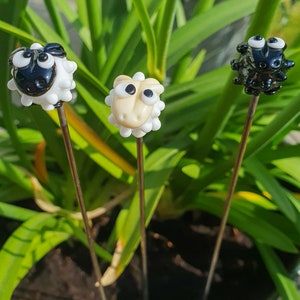 Flower plug sheep / sheep / plant plug / handmade / simplyswannie / decoration idea / souvenir / gift idea / black sheep