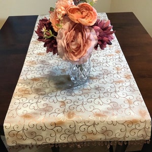 Runner Rose Gold runner Table runner Rose swirl runner