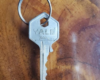 Llave de candado Yale antigua de Italia