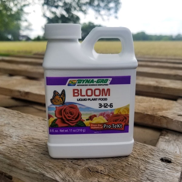 Houseplant Fertilizer - Dyna-Gro Bloom 3-12-6 8 oz | Live Plant Supplies | For Live Flowers, Houseplants, Ornamentals, Vegetables, and Herbs