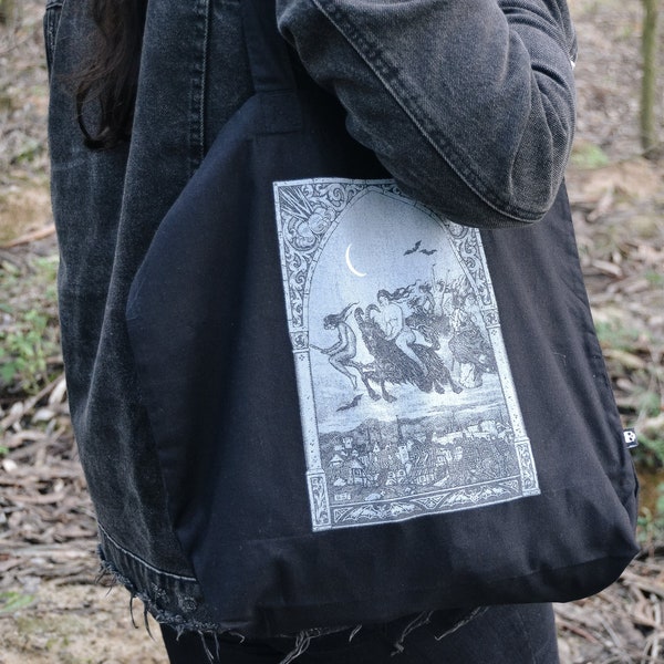 Witches Flying to Sabbath Tote Bag | Witchy Fantasy Dark Academia Old Engraving Shoulder Bag Witchcraft Occult Nu Goth Gothic Art Whimsigoth