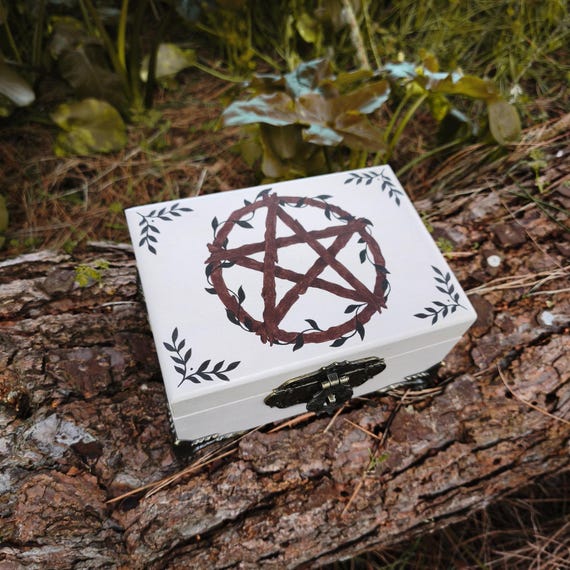 Floral Pentagram Witchy Box