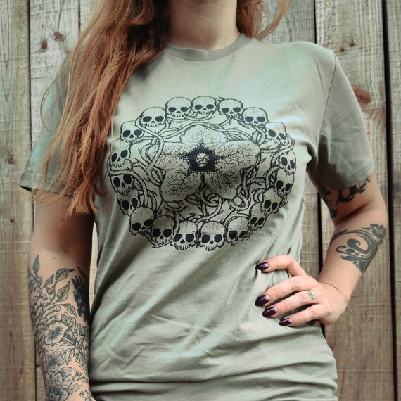 Henbane’s Power T-shirt - Eucalyptus Green