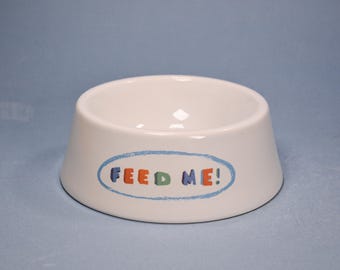Comedero de cerámica y porcelana para mascotas "Feed Me" / Plato divertido para perros y gatos / Cerámica colorida / Apto para lavavajillas / Regalo para amantes de las mascotas