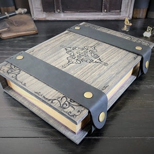 D&D Dice Box - &quot;Filigree&quot; Nat20 Legacy Battle Box w/ Dice Tower| DnD Dice Tray, Book Box | Dungeons and Dragons | Pathfinder | Gift