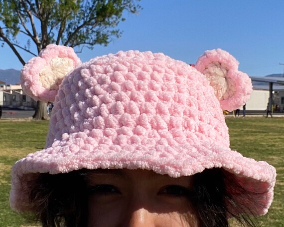 FLUFFY Crochet Heart Ear Bucket Hat - Etsy
