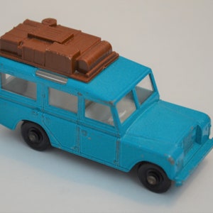 Matchbox Land Rover Safari - No. 12 - Vintage 1960s - Made in England - By Lesney