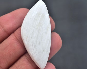 White Scolecite Cabochon / White Scolecite Gemstone / Freeform Shape / 37.25 Ct. / 46x20x7 mm. Loose Gemstone H-779